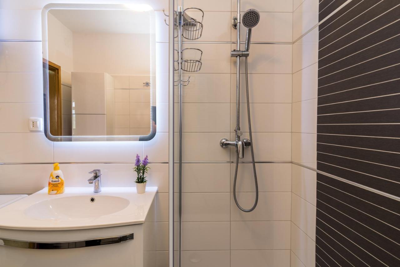 Apartman Ana Bajcici Zewnętrze zdjęcie