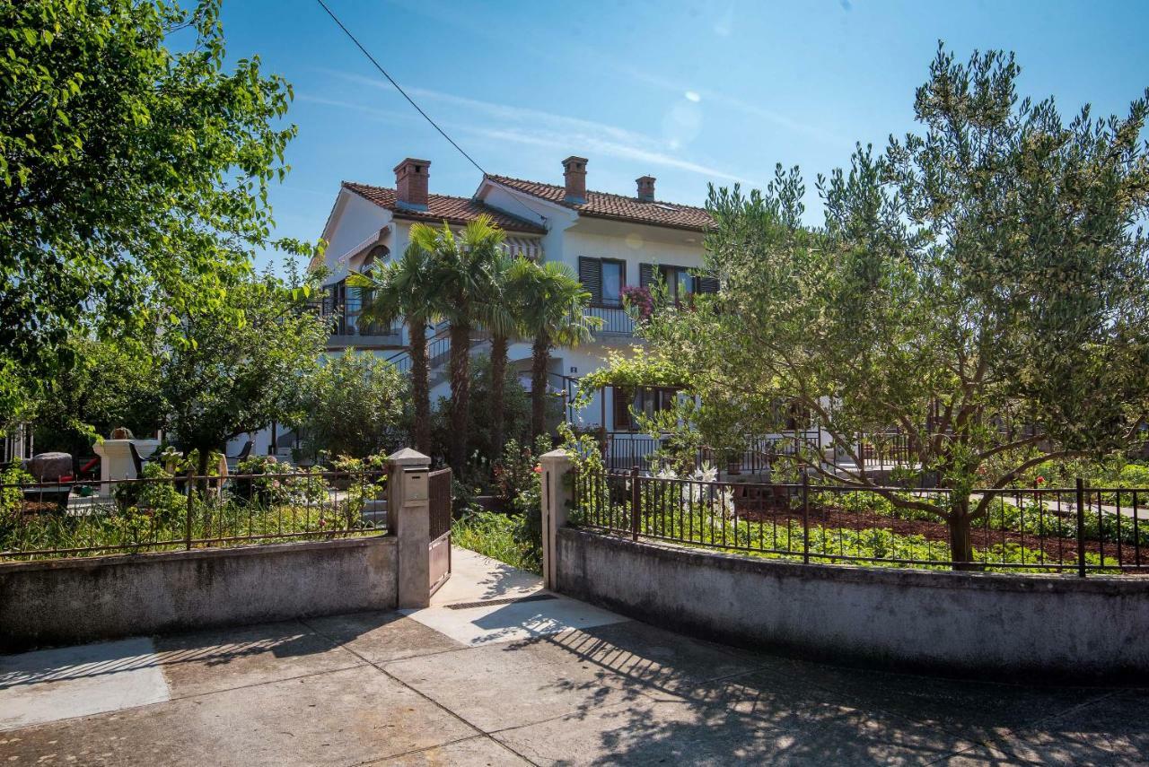 Apartman Ana Bajcici Zewnętrze zdjęcie